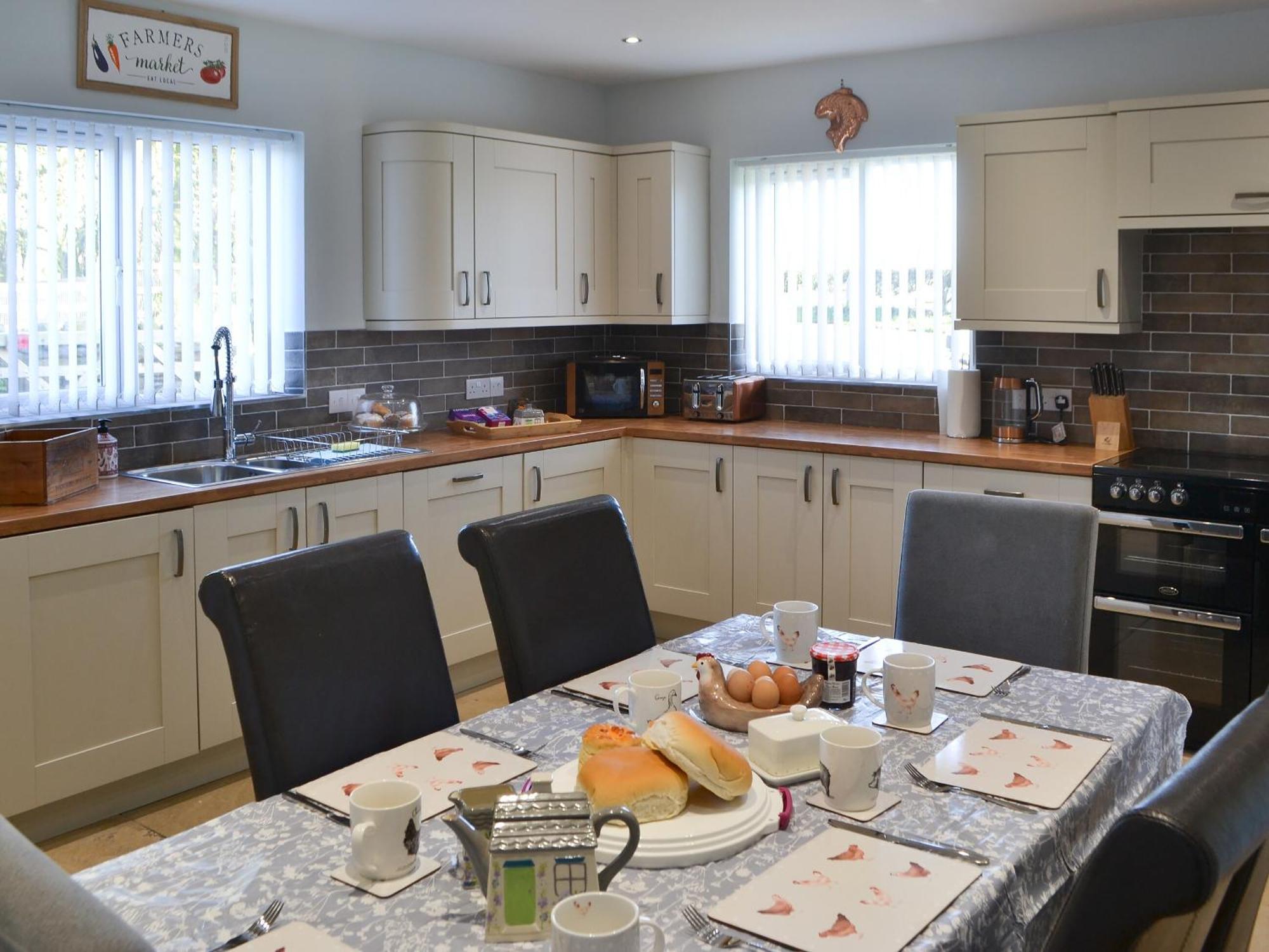 Red Hen Cottage Broomhill Екстериор снимка